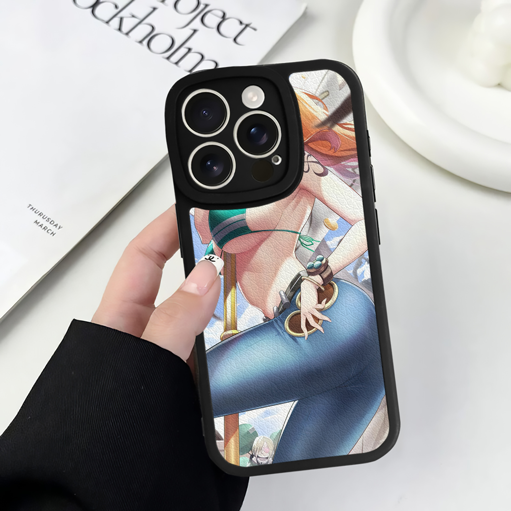 （画像用） ワンピース ONE PIECE 【iPhone 16シリーズ対応】シリコンスマホケース（レザー調） 材質：シリコン